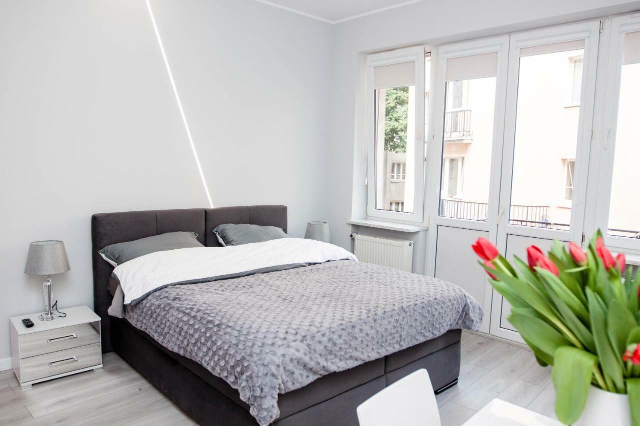 Novel Apartment Warsawa Bagian luar foto