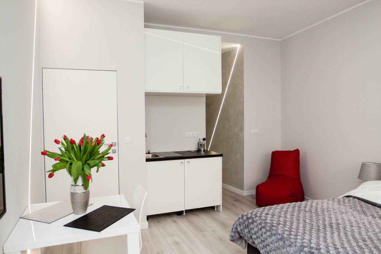 Novel Apartment Warsawa Bagian luar foto
