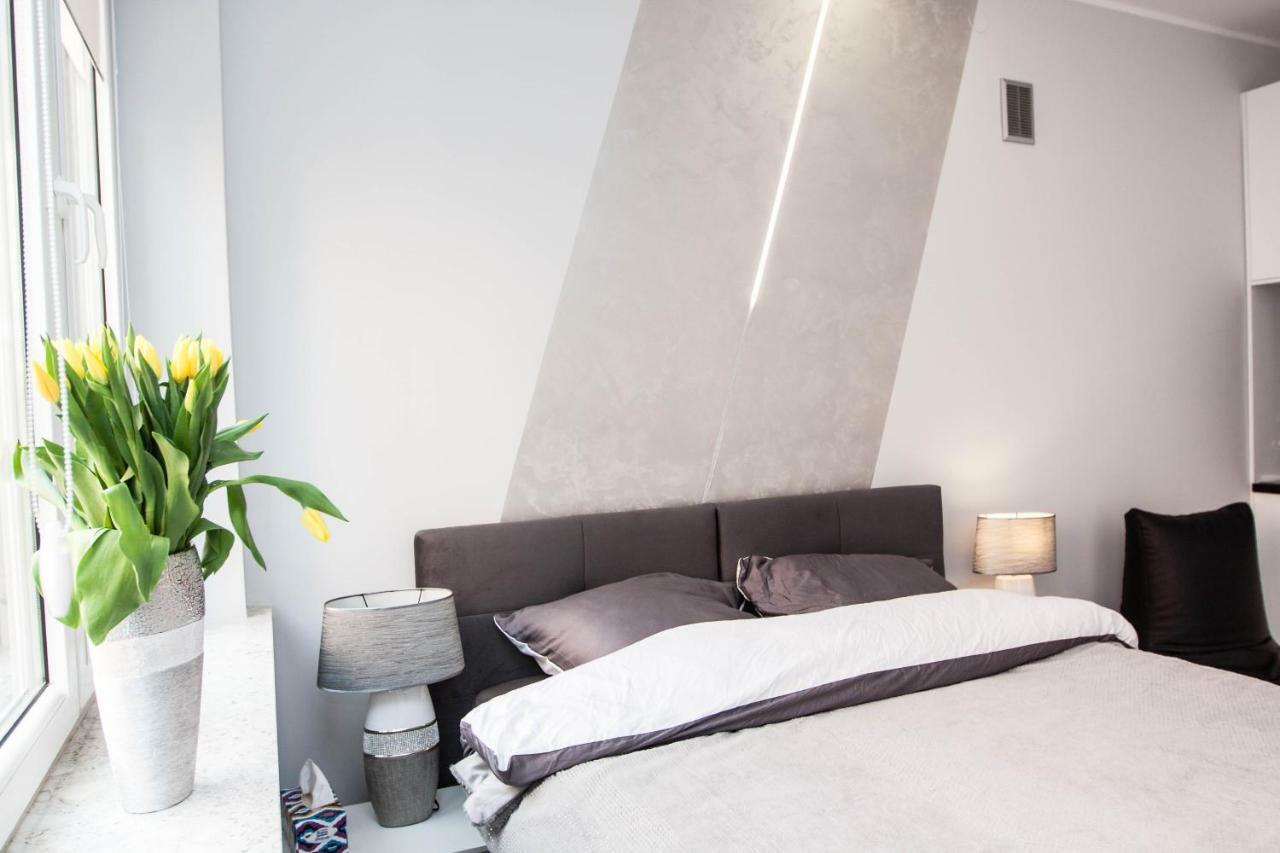 Novel Apartment Warsawa Bagian luar foto