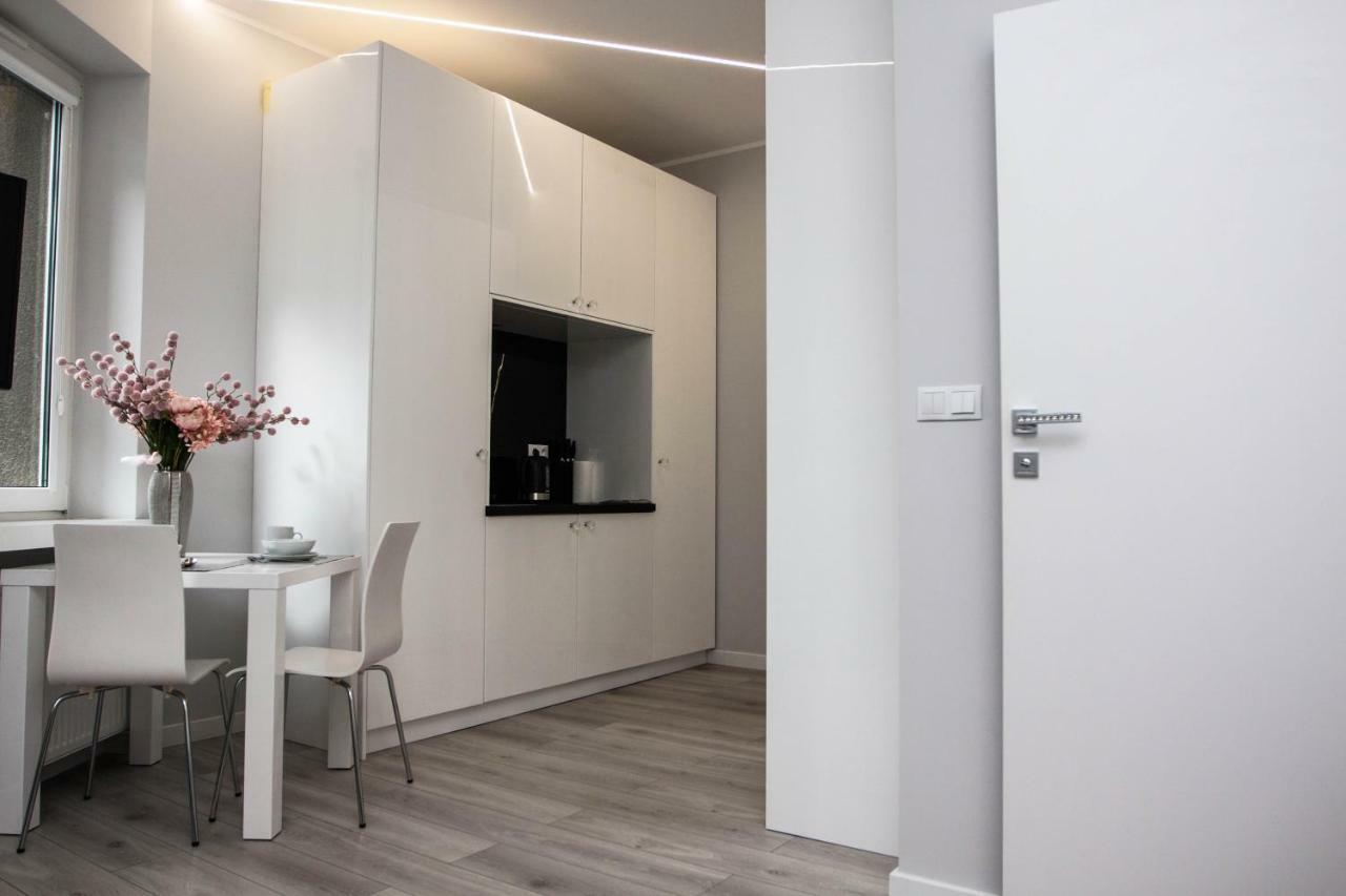 Novel Apartment Warsawa Bagian luar foto