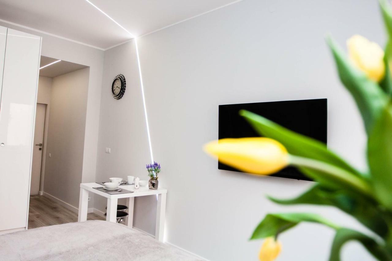 Novel Apartment Warsawa Bagian luar foto