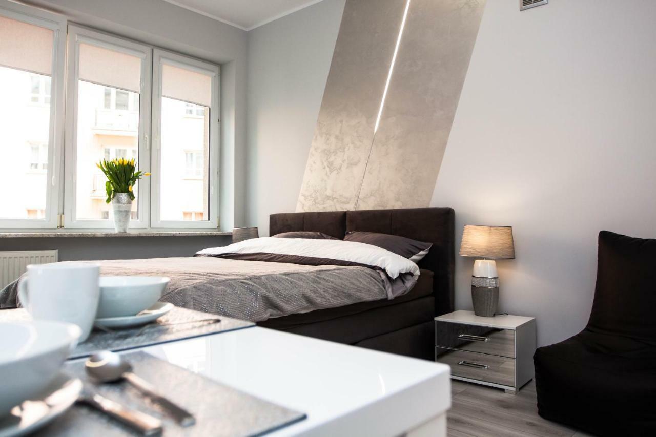 Novel Apartment Warsawa Bagian luar foto
